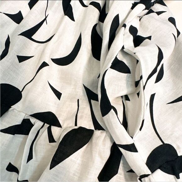 ASTR THE LABEL Marlene Square Neck Smocked Midi Dress NWT - Picture 10 of 11